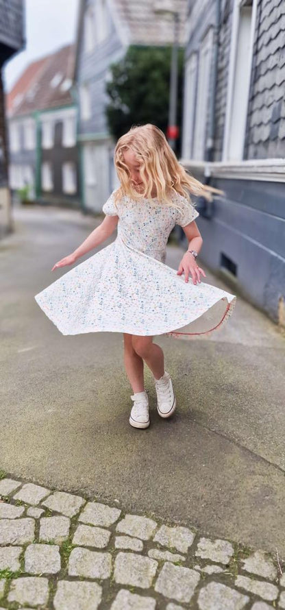 #Drehkleid 80-140 inkl. A4/ A0 Beamer