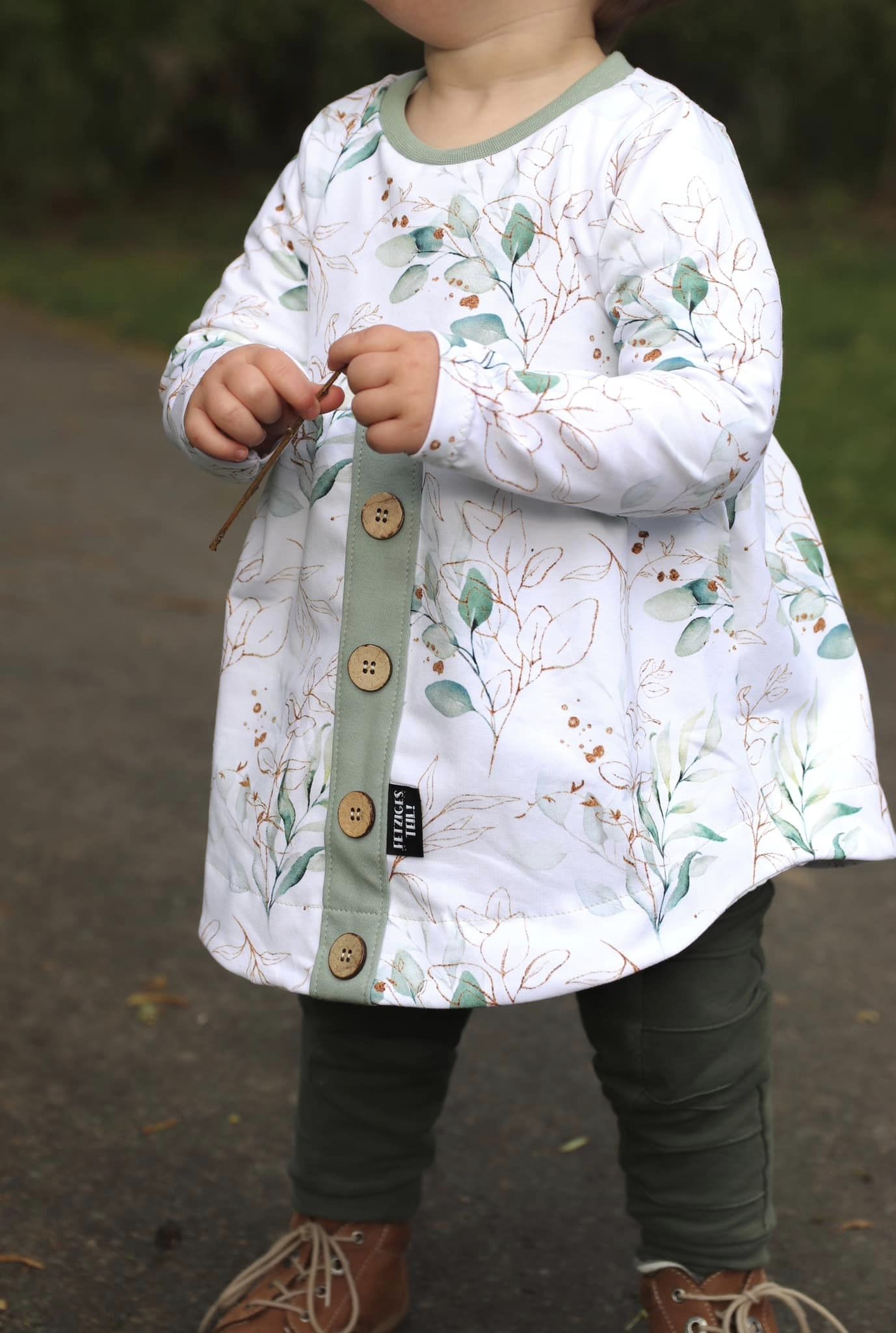 Kleinmädchenkleid #KMK 62 - 140 inkl. A4/ A0/ Beamerdatei