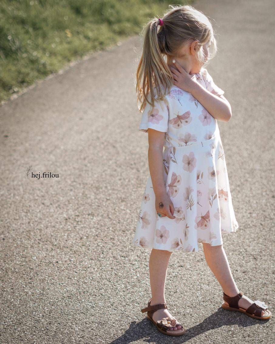 #Drehkleid 80-140 inkl. A4/ A0 Beamer