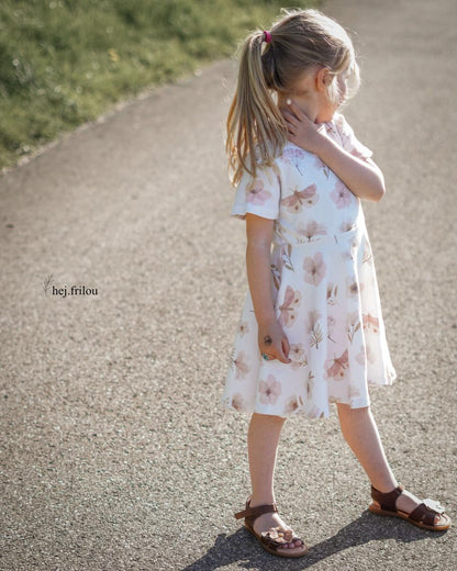 #Drehkleid 80-140 inkl. A4/ A0 Beamer