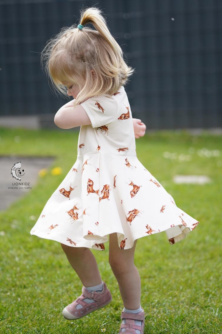 #Drehkleid 80-140 inkl. A4/ A0 Beamer